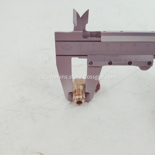 68139 Cummins Male Elbow Adapter